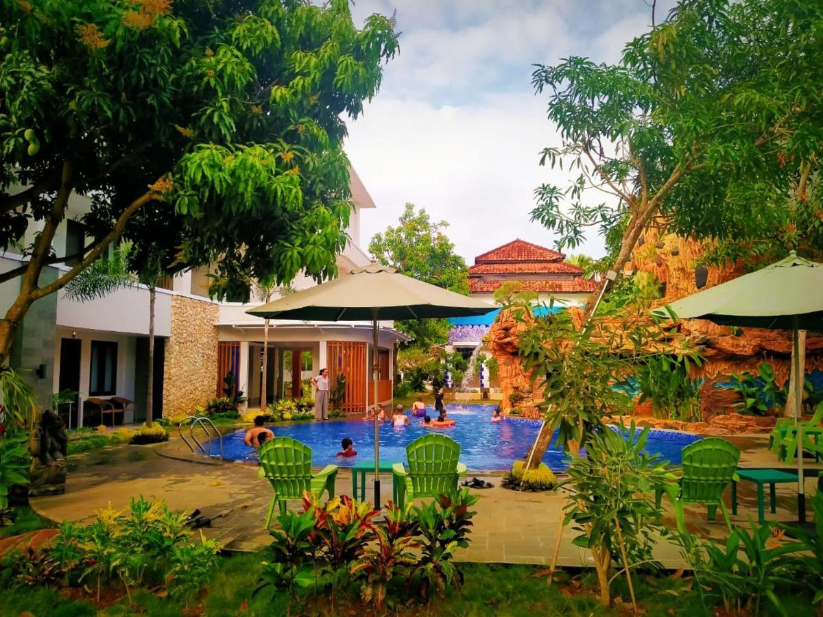Long Beach Hotel Pangandaran Exteriér fotografie