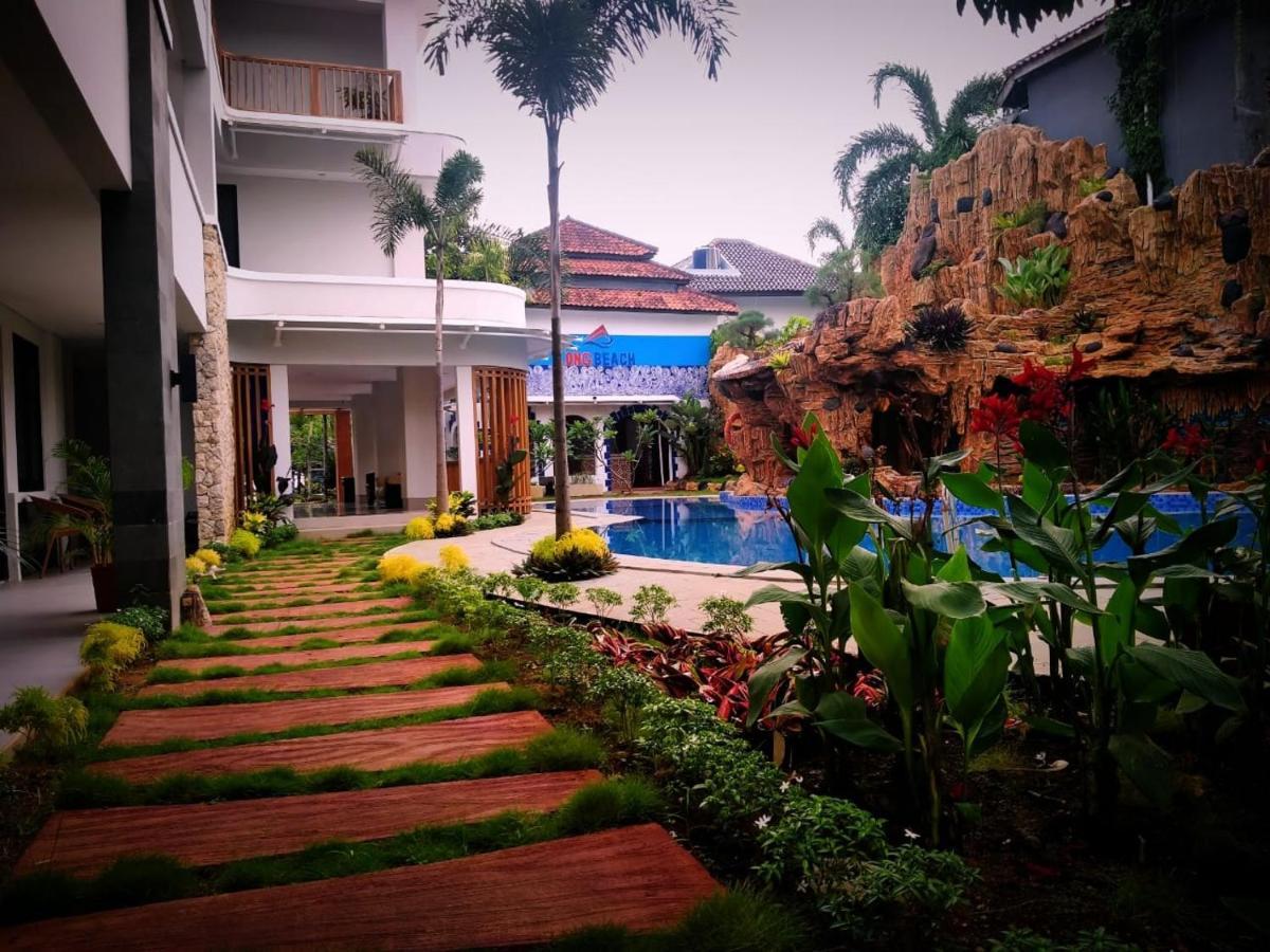 Long Beach Hotel Pangandaran Exteriér fotografie