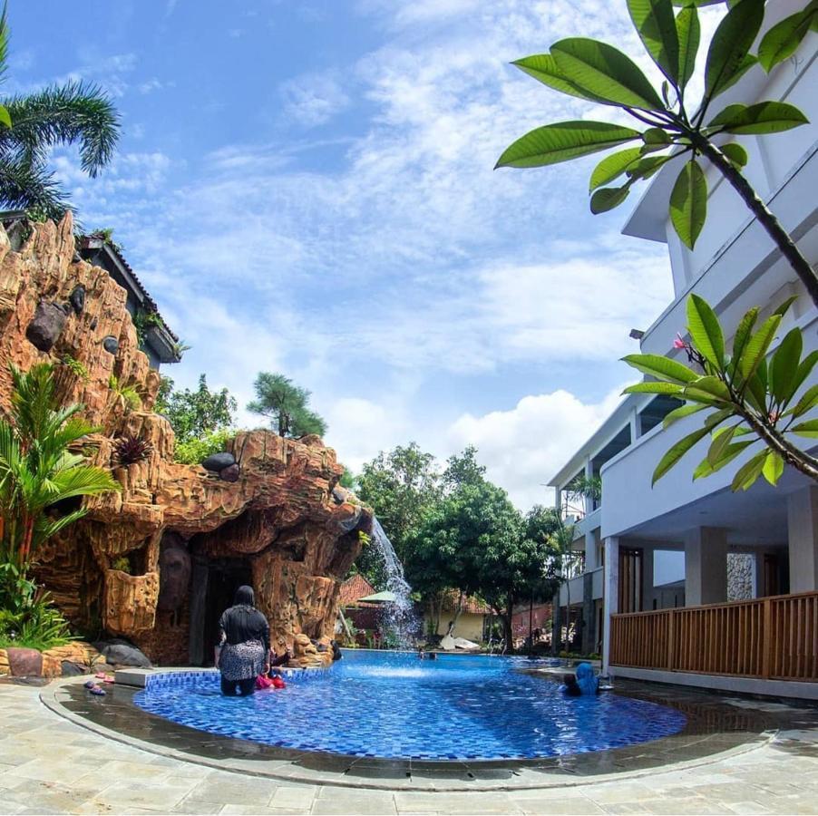 Long Beach Hotel Pangandaran Exteriér fotografie